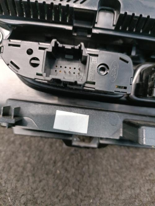 Image Commande chauffage - FORD FOCUS 3