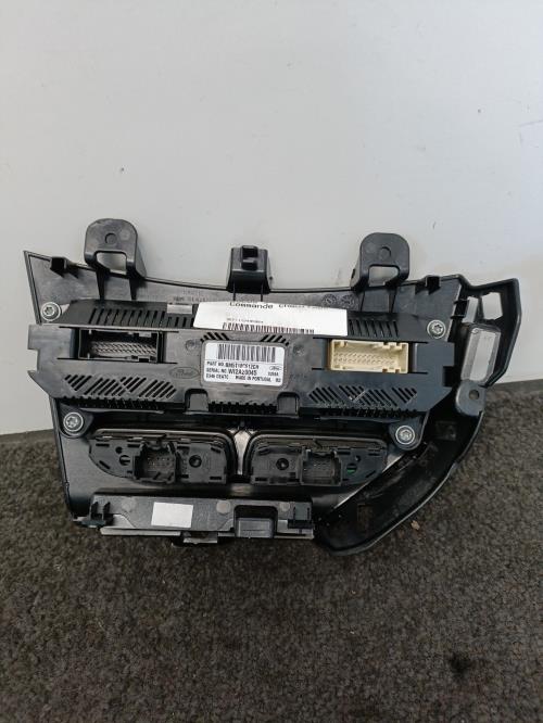 Image Commande chauffage - FORD FOCUS 3