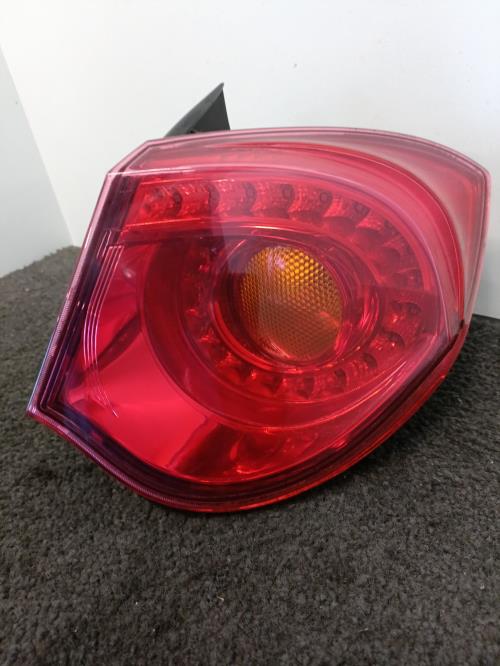 Image Feu arriere principal droit (feux) - ALFA ROMEO GIULIETTA 2