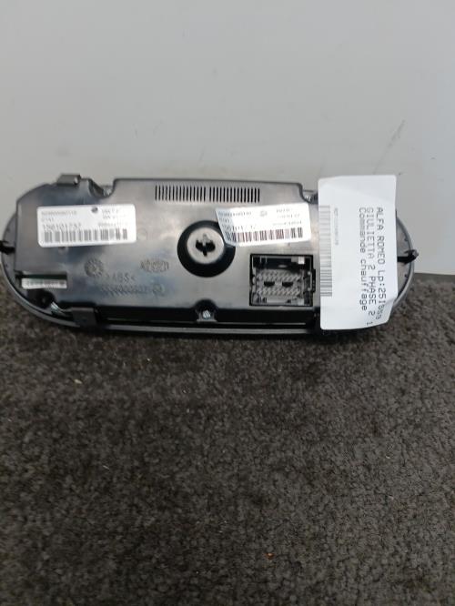 Image Commande chauffage - ALFA ROMEO GIULIETTA 2