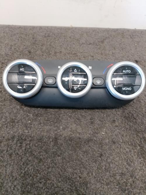 Image Commande chauffage - ALFA ROMEO GIULIETTA 2