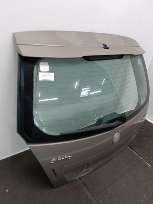 Image Malle/Hayon arriere - FIAT STILO