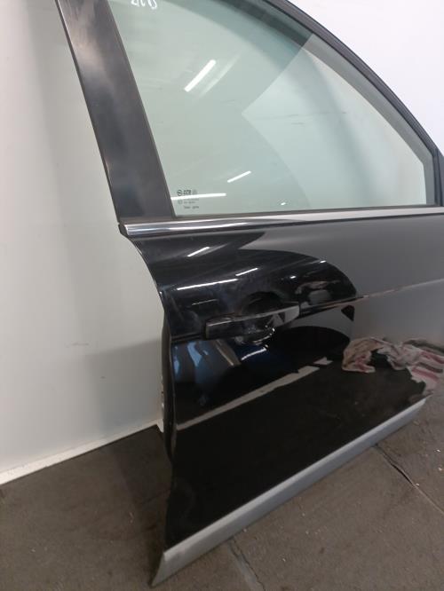 Image Porte avant droit - CHEVROLET CAPTIVA
