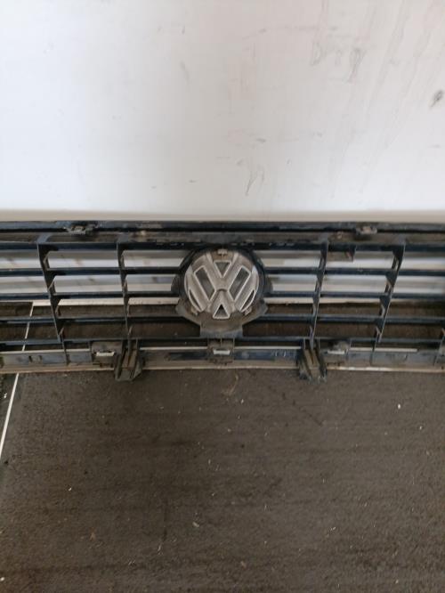 Image Calandre - VOLKSWAGEN GOLF 2