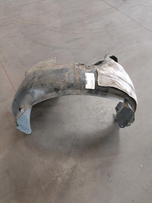 Image Pare boue avant gauche - HYUNDAI I 30 3