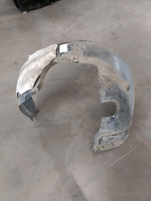 Image Pare boue avant gauche - HYUNDAI I 30 3