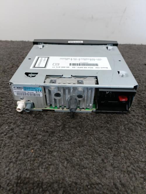 Image Autoradio d'origine - PEUGEOT 5008 1