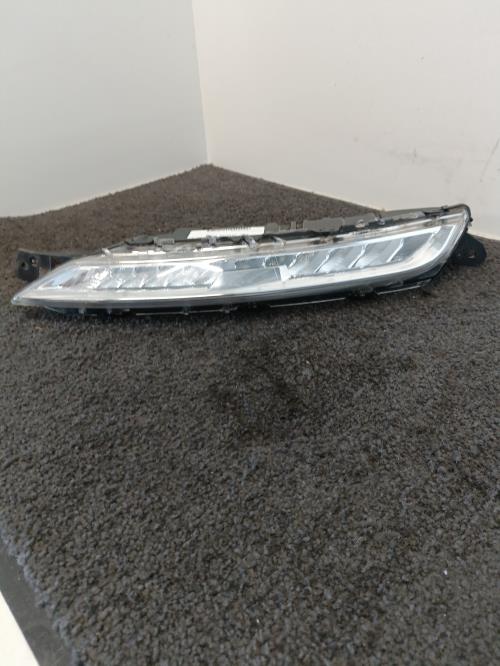 Image Feu diurne avant gauche - CITROEN C4 PICASSO 2