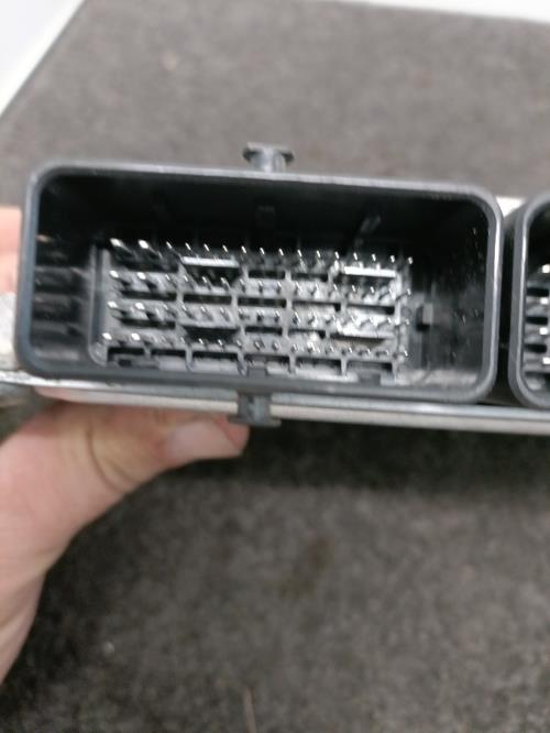 Image Calculateur moteur - RENAULT CLIO 4