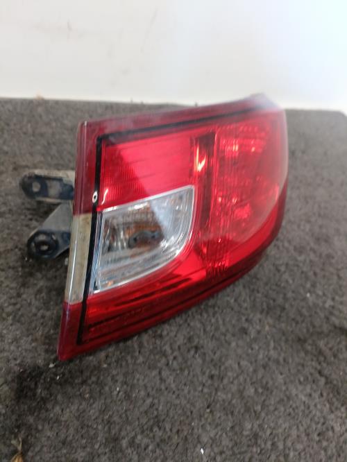 Image Feu arriere principal droit (feux) - RENAULT CLIO 4