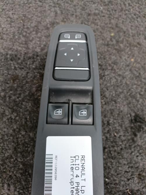 Image Interrupteur de leve vitre avant gauche - RENAULT CLIO 4