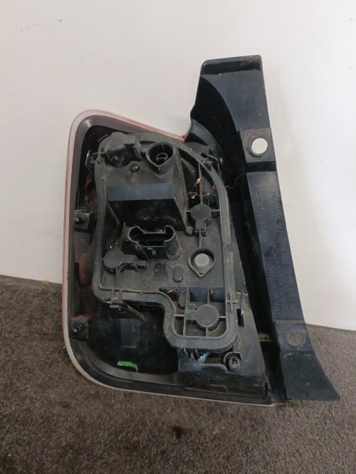 Image Feu arriere principal droit (feux) - FIAT 500 2
