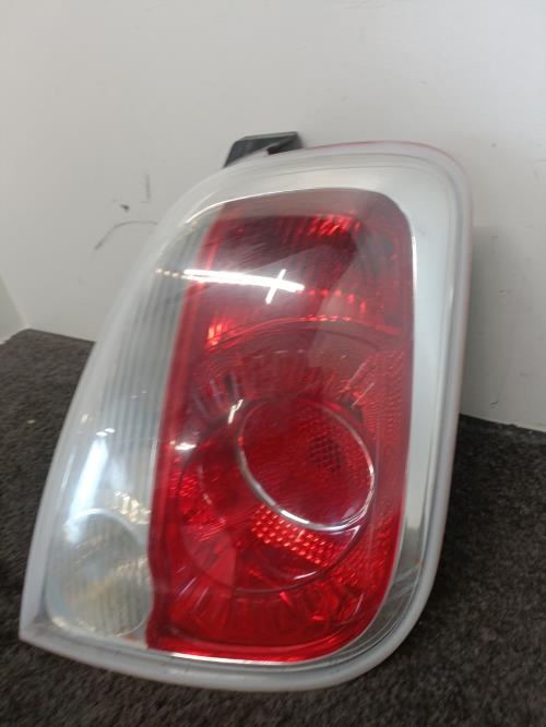 Image Feu arriere principal droit (feux) - FIAT 500 2