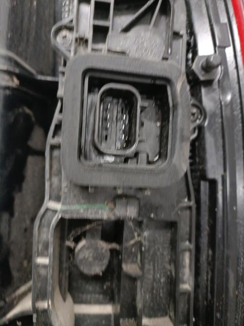 Image Feu arriere principal gauche (feux) - FIAT DOBLO 2