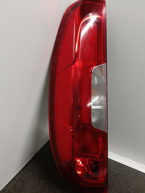 Image Feu arriere principal gauche (feux) - FIAT DOBLO 2