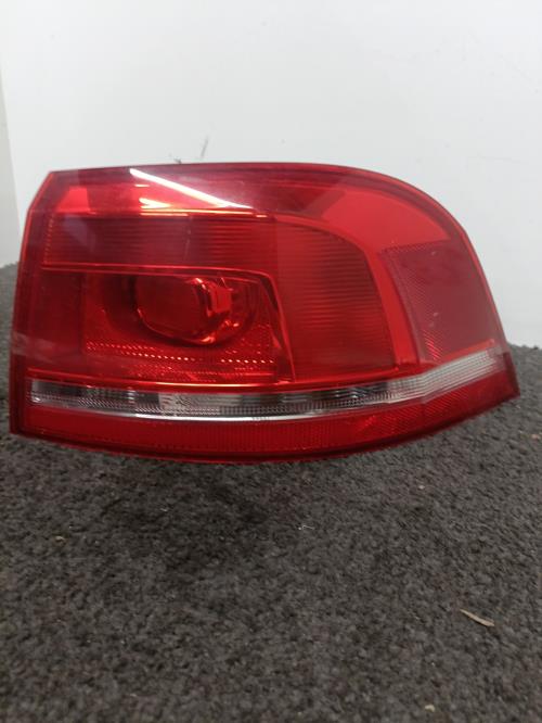 Image Feu arriere principal droit (feux) - VOLKSWAGEN PASSAT 6
