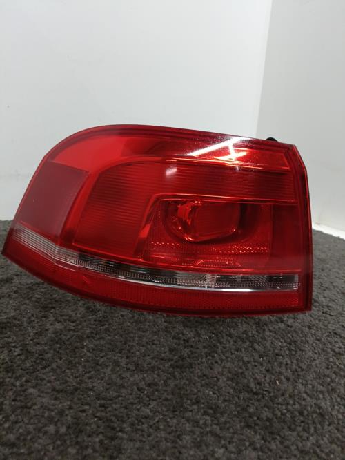 Image Feu arriere principal gauche (feux) - VOLKSWAGEN PASSAT 6