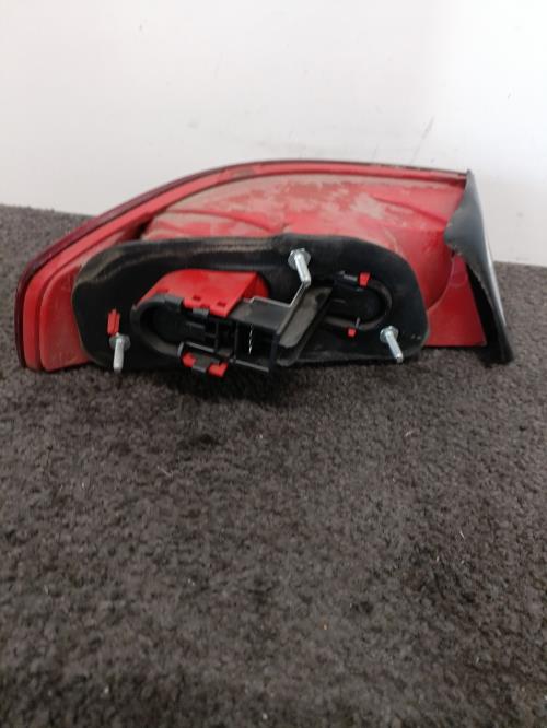 Image Feu arriere principal droit (feux) - ALFA ROMEO 159