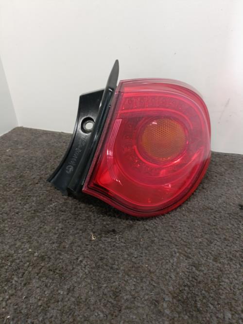 Image Feu arriere principal droit (feux) - ALFA ROMEO GIULIETTA 2