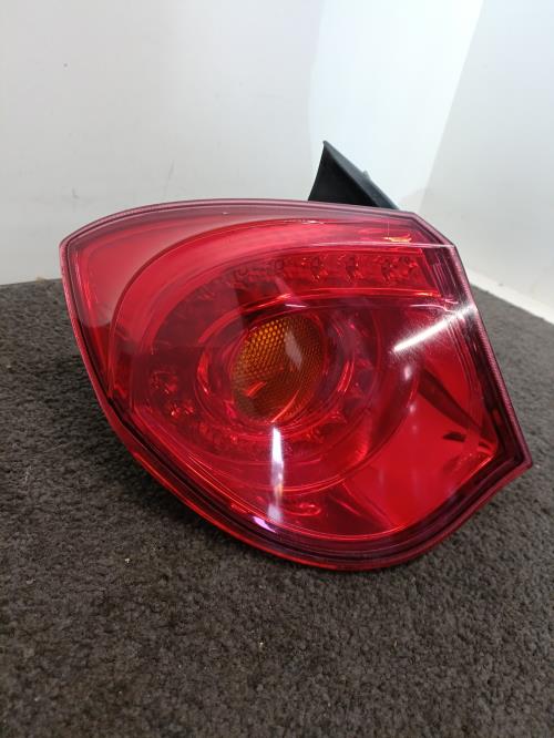 Image Feu arriere principal gauche (feux) - ALFA ROMEO GIULIETTA 2