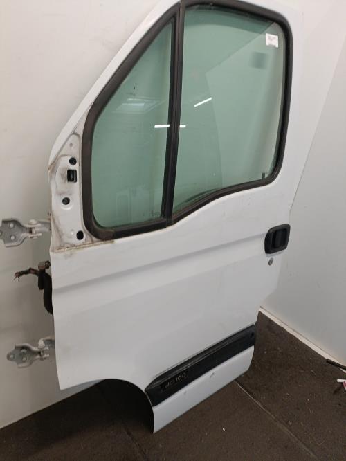 Image Porte avant gauche - RENAULT MASTER 2
