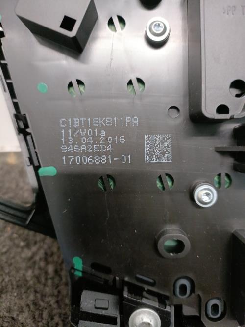 Image Commande autoradio - FORD FIESTA 6