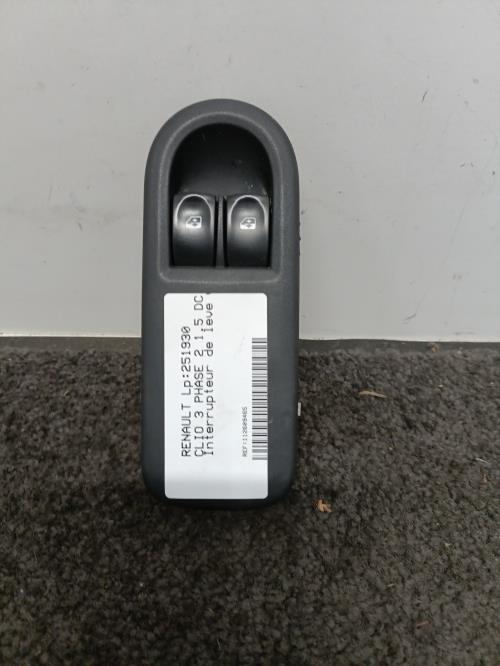 Image Interrupteur de leve vitre avant gauche - RENAULT CLIO 3