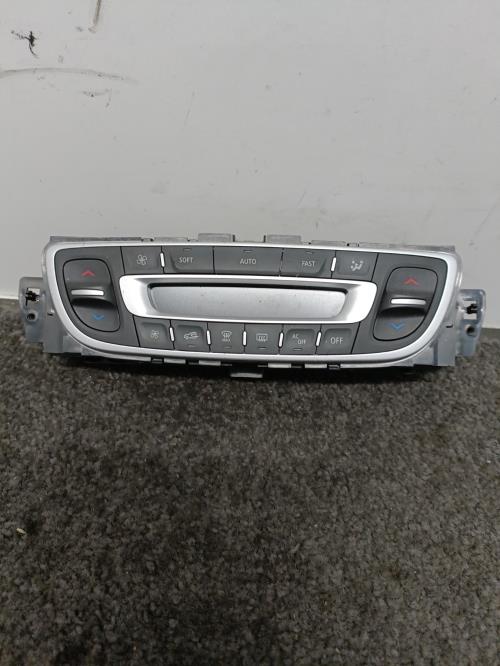 Image Commande chauffage - RENAULT SCENIC 3