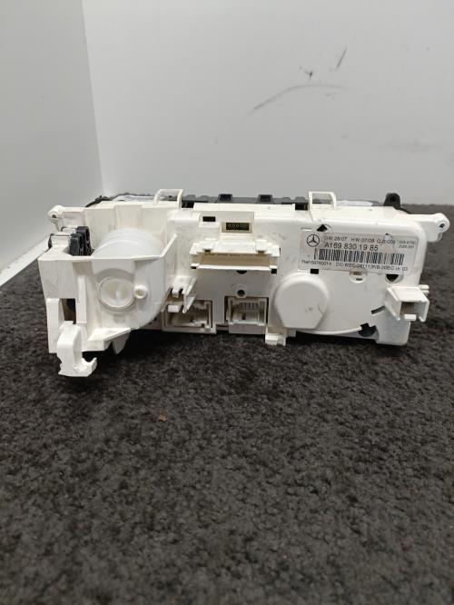 Image Commande chauffage - MERCEDES CLASSE B 245
