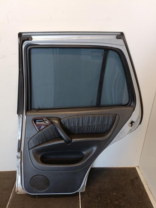 Image Porte arriere droit - MERCEDES CLASSE M 163
