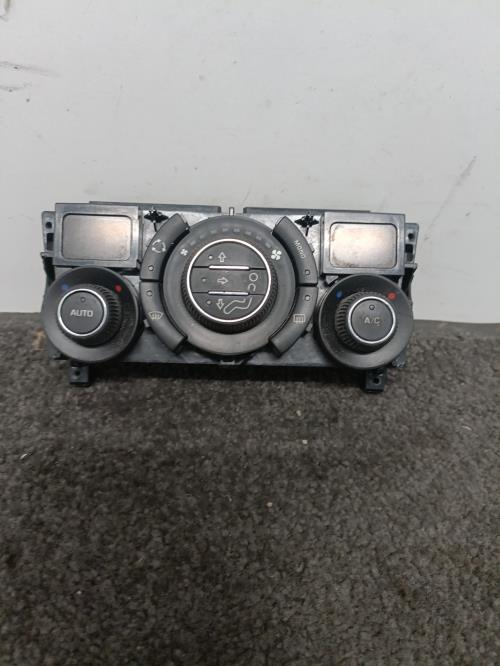 Image Commande chauffage - PEUGEOT 308 1