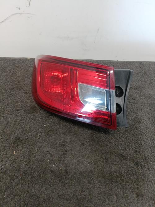 Image Feu arriere principal gauche (feux) - RENAULT CLIO 4