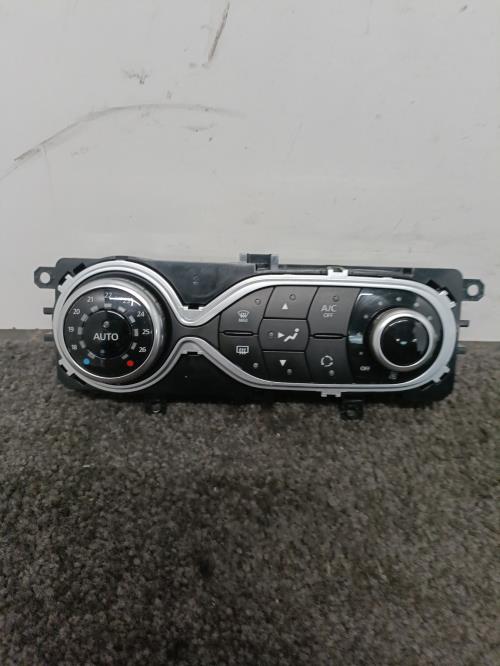 Image Commande chauffage - RENAULT CLIO 4
