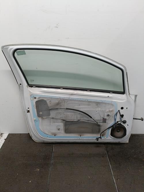 Image Porte avant gauche - OPEL CORSA D