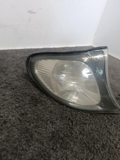 Image Optique avant secondaire droit (feux)(clignotant) - BMW SERIE 3 E46