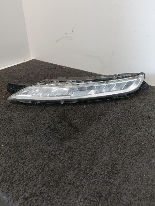 Image Feu diurne avant gauche - CITROEN C4 GRAND PICASSO 2