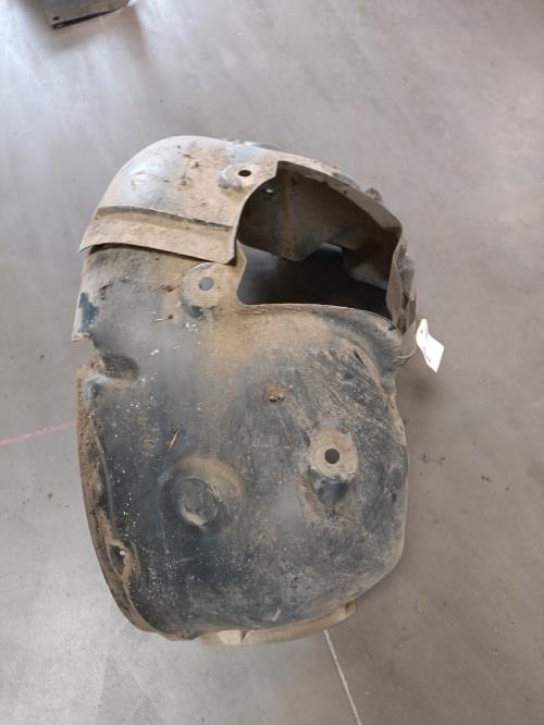 Image Pare boue avant droit - RENAULT MEGANE 3