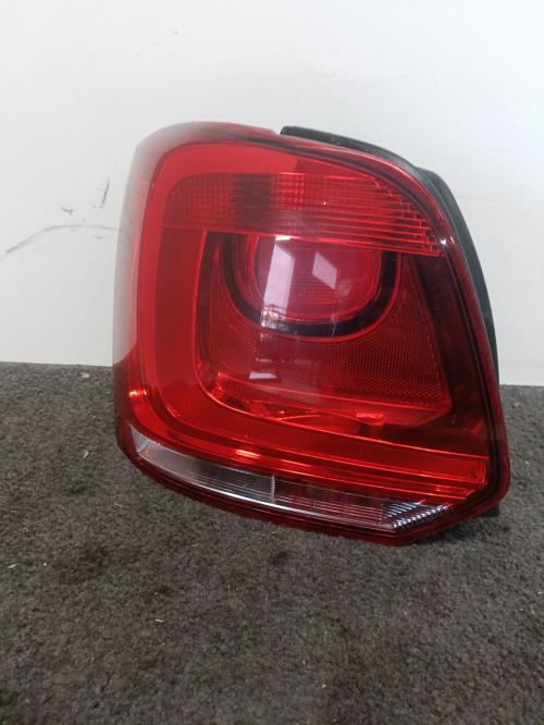 Image Feu arriere principal gauche (feux) - VOLKSWAGEN POLO 5