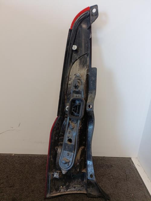 Image Feu arriere principal droit (feux) - FIAT PANDA 2