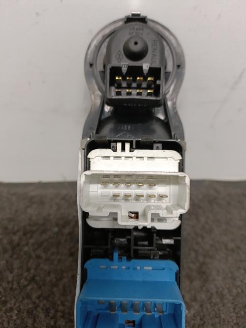 Image Interrupteur de leve vitre avant gauche - RENAULT GRAND MODUS