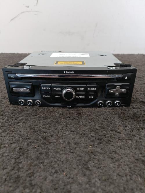 Image Autoradio d'origine - PEUGEOT 3008 1