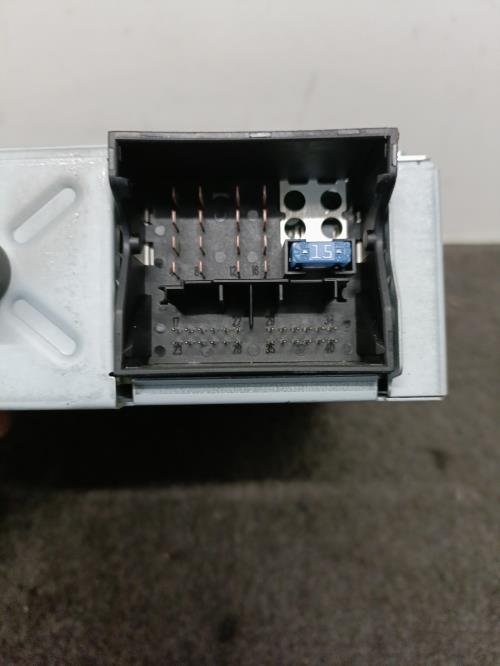 Image Autoradio d'origine - PEUGEOT 3008 1
