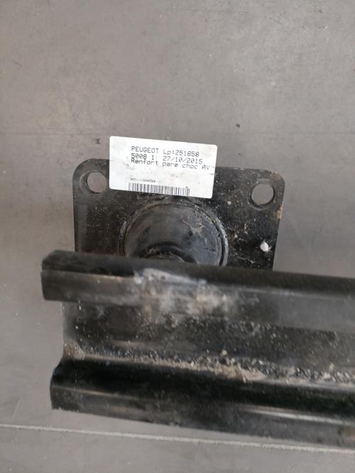 Image Renfort pare choc avant (traverse) - PEUGEOT 5008 1