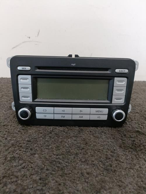 Image Autoradio d'origine - VOLKSWAGEN GOLF 5