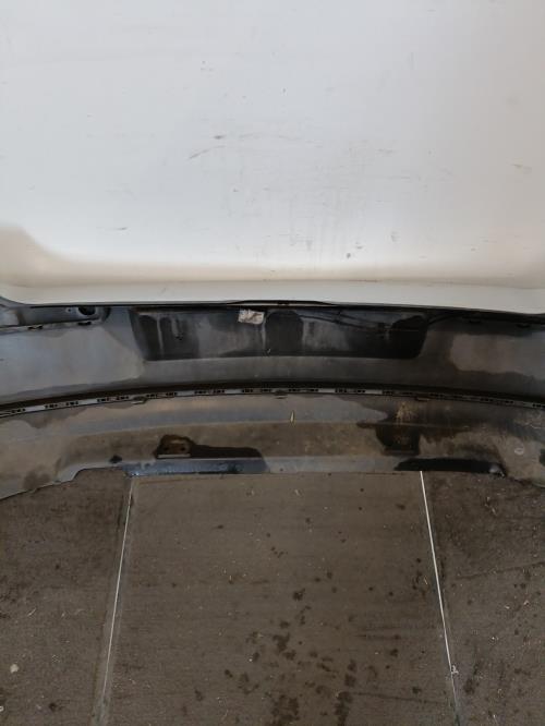 Image Pare choc arriere - VOLKSWAGEN GOLF 4