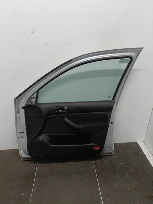 Image Porte avant droit - VOLKSWAGEN GOLF 4