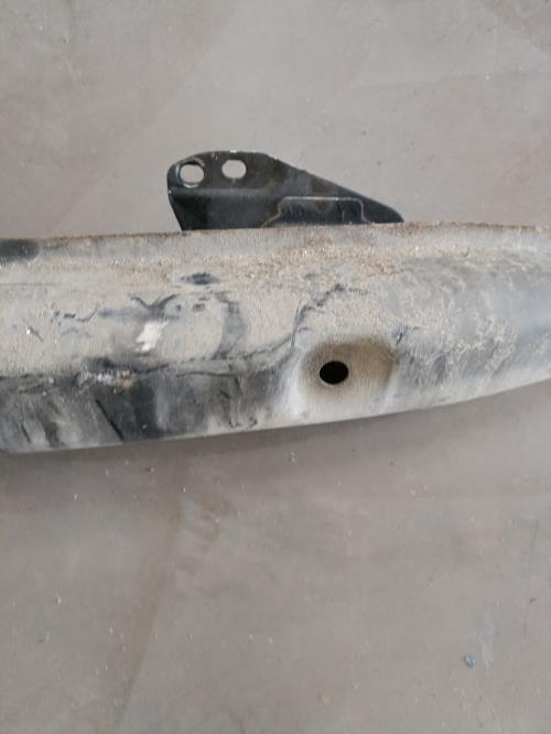 Image Renfort pare choc arriere (traverse) - VOLKSWAGEN GOLF 4