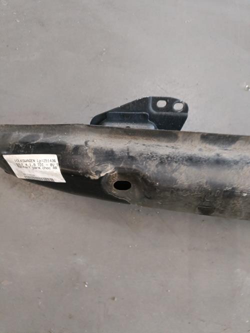 Image Renfort pare choc arriere (traverse) - VOLKSWAGEN GOLF 4