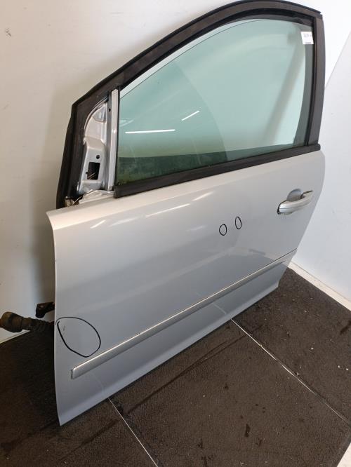 Image Porte avant gauche - FORD FOCUS 2