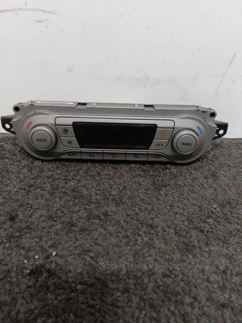 Image Commande chauffage - FORD FOCUS 2